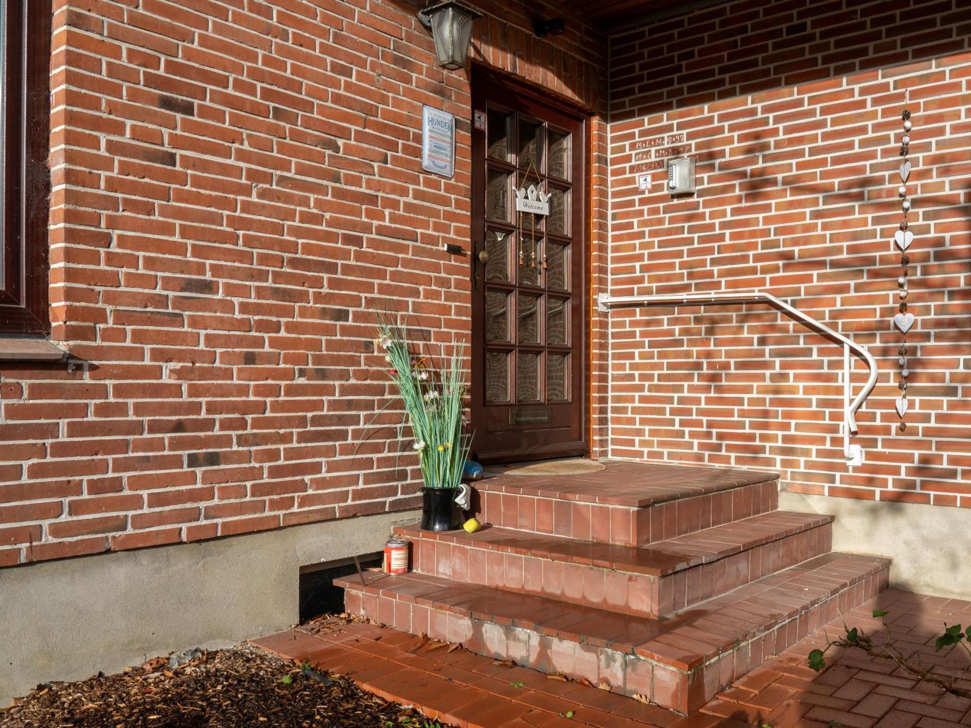 194 Fewo Dat Luetjehuus Mit Dachterrasse Im Ersten Stock Luetjenburg Exterior photo